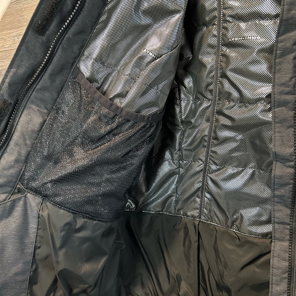 Columbia Winter Jacket - Picture 6 of 6